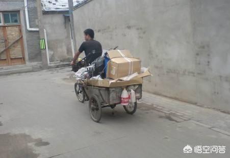 大街上回收廢品的人，一個(gè)月能賺多少錢(qián)？